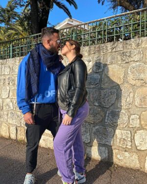 Christophe Dicranian Instagram - Le seul vrai langage au monde 😍
#unbisou 👩‍❤️‍💋‍👨
.
.
.
.
.
#instalove