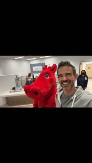 Christopher Gorham Instagram - Had to step away from the picket line yesterday to help @luskinoic and Ozzie bring life changing care to SoCal and beyond! Special thanks to @stuartcharlesdouglas @relamartine and @pattie_melt for helping to make some magic happen! Please follow @luskinoic , learn about their incredible work, and support if you’re able! And if you’re a @sagaftra member, vote YES on strike authorization!! #1u #sagaftra #fightforourfuture #wgastrong #dga