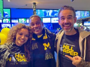 Christopher Gorham Instagram - Ringing in the new year supporting @umichfootball and our friend, and Michigan Senate candidate, @hillharper ! Go Blue, and join oin  us over at HillHarper.com !