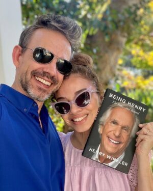 Christopher Gorham Instagram - We don’t all get to work with our heroes so I am keenly aware of how lucky I am to have had the privilege of working with @hwinkler4real , and to count him and his incredible wife @redheaded7 as friends. Now YOU have the opportunity to get to know Henry too by reading his autobiography, “Being Henry!” It’s wonderful, just like the man.