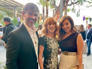 Christopher Gorham Instagram - @milano_alyssa kindly invited @msanellopezgorham and I to celebrate @eracoalition recently at their #womensequalitytrailblazerawards where we met the ICON and HERO Dolores Huerta! We stand with her, Alyssa, @lilytomlinofflcial , @janefonda , @kathygriffin , @attorneycrump and my fellow @sagaftra board member @lisaannwalter in asking Congress to pass legislation to affirm the ERA as the 28th Amendment and support its publication. #ERANow #ERA100 If you’d like to support, just follow the QR code!