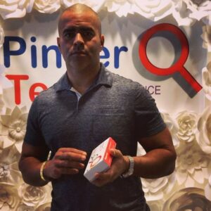 Christopher Jackson Instagram - Wonderful friends I made today! @pinnertestusa