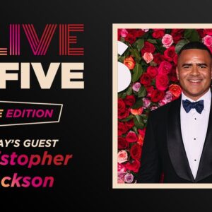 Christopher Jackson Instagram - Hey Y’all! I’m bout to Go Live! Check it out! ✌🏽