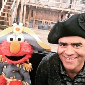 Christopher Jackson Instagram - Just me and my Right Hand Man, ELMO himself! What a Day! #hamiltonmusical #hamiltonmusical