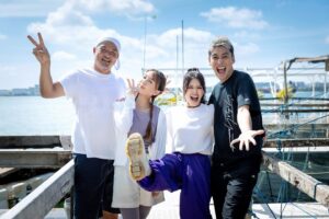 Christopher Lee Ming-Shun Instagram - 你们的笑容就是 #阿顺有煮意 的重点😂😂😂 你们开心，我更开心✌🏻😝
我们明天见！🫶
@heyhihazelle @meigui.k @therealjeffgoh 
#阿顺有煮意2 
@mewatch.mediacorp  @channel8sg 
 @catwalkasia  @catwalk.actors 
#李铭顺 #christopherlimingshun
