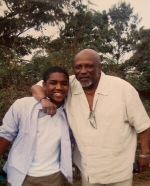 Christopher Massey Instagram - rest in peace to a true legend and pioneer in the world of cinema!  Louis Gossett Jr. was the first african american man to win an oscar for best supporting role in a movie !! a true icon and a man with great wisdom! we have traveled around the world and built schools in kenya together and fed children around the world especially in africa! we have flown to kenya many times to do humanitarian work and even places like Vietnam. thank you for all the things you have taught me, especially the importance of my love for africa your knowledge on life will  be memories i cherish forever😢 rest up brother you will be truly missed 🫡