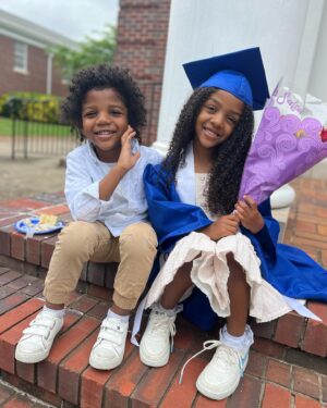 Christopher Massey Instagram - my baby bella is growing up so fast 🥹🥹 she graduated pre K 🥰❤️🥰😍