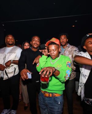 Christopher Massey Instagram - gotta say happy birthday to YOUNG MASSEY !!! @kylemassey !🔥🔥🔥 love u bro!!! more life 🔥🔥🔥