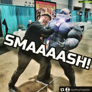 Christopher Sabat Instagram - Took some time away from my table at @galaxyconrichmond for some JUSTICING!! (Thanks yo @nomumaster for the original photo.)
.
.
.
.
#mha #myheroacademia #smash