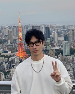 Chuando Tan Instagram - Tokyo skyline at 5pm 🤍
Have a wonderful week y’all 🤍