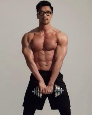 Chuando Tan Instagram - Too often we give ourselves excuses, age shouldn’t be one of them. 
Start today. We may not be there yet, but we are closer then we were yesterday 
- slowly but surely 🤍🤍🤍
