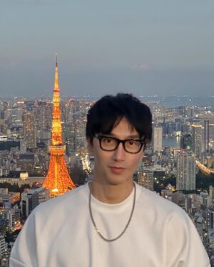 Chuando Tan Instagram - Tokyo skyline at 5pm 🤍
Have a wonderful week y’all 🤍