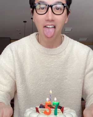 Chuando Tan Instagram - 57 :)
Thankful for another year of being alive on this amazing Mother Earth 🙏🏻
Cherish every moment .