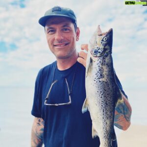 Chuck Hughes Instagram - La saison 1 de @cfpk.tv est disponible sur @cbcgem et @icitoutv …. Season 1 available for streaming on CBC GEM and Tou.tv !!