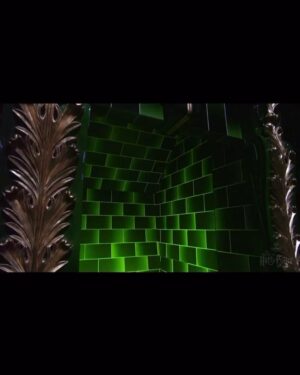 Chun-Chih Huang Instagram - 完蛋，開學忘記準備魔藥學了

#Harrypotter