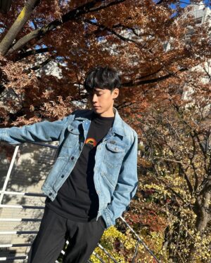 Chun-Chih Huang Instagram - 很開心！謝謝來到東京支持的大家

Special thanks @sandroparis