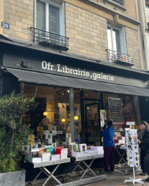Chung Hye-lyn Instagram - Bonjour ! 🥖