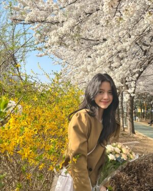 Chung Hye-lyn Instagram - 🌙🌸☀️🌸