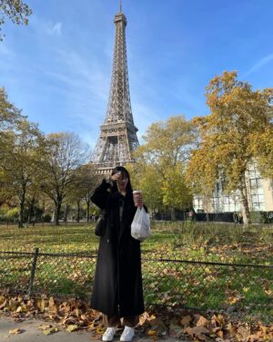 Chung Hye-lyn Instagram - 가을맞이 파리사진 아직도 못 올린거 한 가득인 건에 대하여 ,,