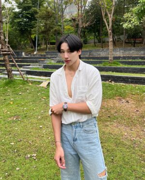 Chunnawan Mandee Instagram - ไม่รู้ง่ะ 🌧️
