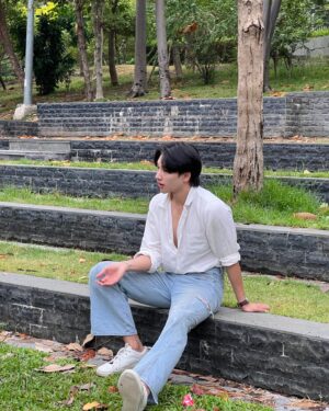Chunnawan Mandee Instagram - ไม่รู้ง่ะ 🌧️