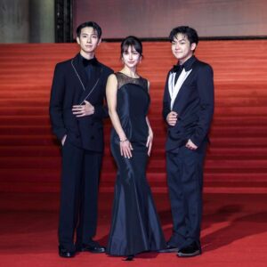 Cian-You Peng Instagram - @goldenhorsefilmfestival 金馬60🤍
紀錄水腫前後的我
-
圖/TAIKER Magazine、 @frank_hhc