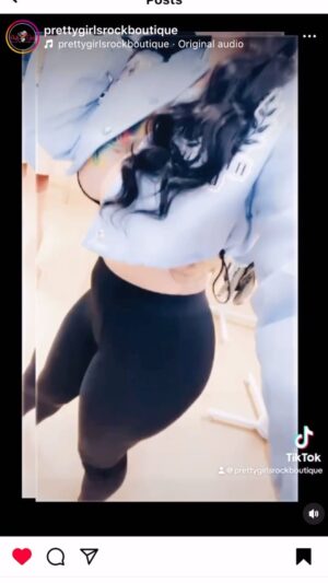 Cierra Smith Instagram - LEGENDARY cropped jacket & black two piece 🛍️🤑@prettygirlsrockboutique 😍