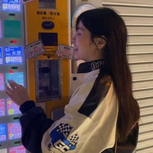 Cincin Jao Instagram - 🗻旅行還沒結束 吧…
想起的回憶都是開心的，其他的事就是選擇失憶
唯一不變的就是一直在變，但處女座喜歡永恆什麼都不變