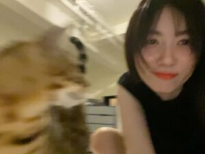 Cincin Jao Instagram - 感謝救火隊，順利拍好了😺
還有棚貓陪我聊天，喵喵喵的對話一下午🐆
@wonkyboy_1997