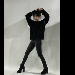 Cincin Jao Instagram - 很少人看過我的全身照，跟唐老師一樣腰部以下失蹤，來囉💗