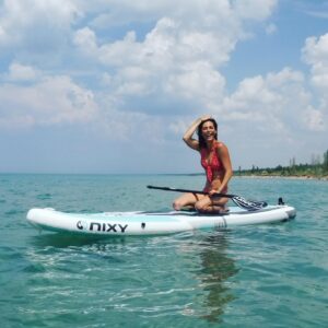 Cindy Sampson Instagram - Perfect Friday 🏖