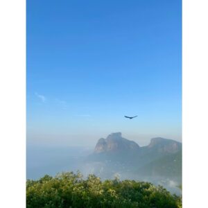 Cirillo Luna Instagram - Wow!!
.
.
Informações pra fazer a trilha com o guia, que super indico 👉 @gabriel.outdoor