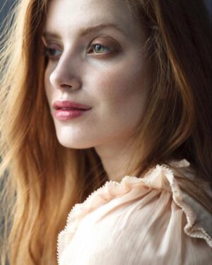 Claire Friesen Instagram - “Listening is the art of entering the skin of the other and wearing it for a time as if it were your own.” —David Spangler
Photo by @romidiaz with @agataserge H&M @makeuphairstylist