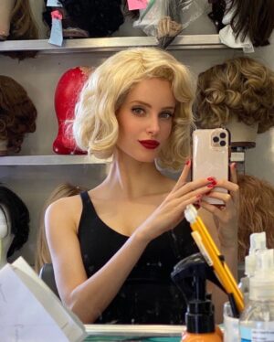 Claire Friesen Instagram - 1950s darlin’