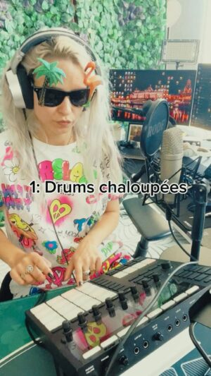 Clara Doxal Instagram - C’est la shitty song de l’été