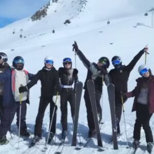 Clara Doxal Instagram - Les copains/les copains/le coucher du soleil sur val to/les copains/le mont blanc