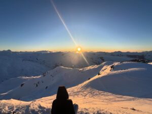 Clara Doxal Instagram - Les copains/les copains/le coucher du soleil sur val to/les copains/le mont blanc