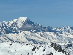 Clara Doxal Instagram - Les copains/les copains/le coucher du soleil sur val to/les copains/le mont blanc
