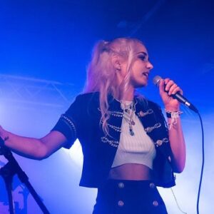 Clara Doxal Instagram - BROADWHALE! 📸 @luula_b