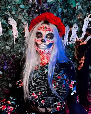 Clara Doxal Instagram - Spooky time 👻 joyeux Halloween!