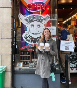 Clarke Wolfe Instagram - I had a ✨magical✨ time at Make Believe Seattle! What a great festival to connect with friends new and old, see the sights and watch some great movies. 🎥 

Two of my favorites were @skipstagraham’s THE LONELY MAN WITH THE GHOST MACHINE and Larry Fessenden’s werewolf drama BLACKOUT. I loved seeing A SHINING EXAMPLE on the big screen the same night as Marc Bernardin’s SPLINTER plus ASE co-writer @dylanguerra’s DIDN’T THINK I’D SEE YOU HERE screens Tuesday. 🥰 

And finally, we recorded one of my favorite episodes of Screen Drafts ever with an amazing live audience. Thank you, @billyraybrewton and the entire Make Believe team for putting on an incredible show!