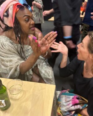 Claudia Karvan Instagram - Fan girling Zaachariaha Fielding last night at the Opera house. And hanging with the beautiful Linda Bull