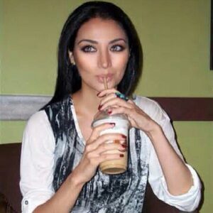 Claudia Lynx Instagram - #claudialynx #persian #iranian #girls
