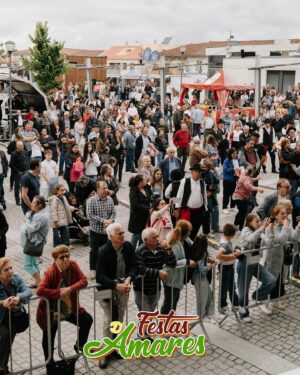 Cláudia Martins Instagram - 📸 Todas as fotos do quinto dia já disponíveis no Facebook das Festas d’Amares (link na bio)