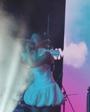 Claudia Tan Instagram - The best feeling in the world 💋 thanks 🇸🇬 for having me x