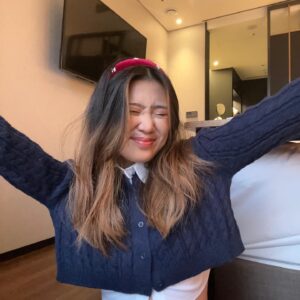 Claudia Tan Instagram - giving y’all a BIG HUG for making 2023 the BEST PERFORMING YEAR YET. Being an independent artist has been so tough and draining, so this means a lot ❤️ from the bottom of our hearts, @irwinandfire & I thank u 💋