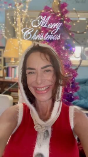 Claudia Wells Instagram - Hohoho whether naughty or nice, God loves you & Merry Christmas!!
*
*
*
#merrychristmas #christmas2023
#claudiawells 
#armaniwells
#happyholidays 
#backtothefuture #BTTF #jenniferparker