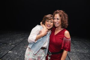 Claudia Wells Instagram - 2 Jennifers and a Marty walk into The Winter Garden…. 

SUCH an honor getting to meet the one & only @theclaudiawells (The OG Jen who paved the way for all the other Jennifers) at @bttfbway this week! 💖 
What a dream!! 😍

📸: @andyhenderson