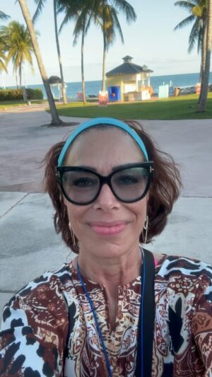 Claudia Wells Instagram - Happy Resurrection Sunday, everyone! Love to you & yours!! #claudiaWells #love #joy #jesus #heisrisen