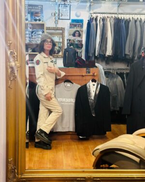 Claudia Wells Instagram - Thank you @thewunzworld for making traveling on a plane to home, then to my store, such a simple pleasure in your jumpsuit!! 
(Armani Wells open by appointment only, via ArmaniWells.com)
Plus each Wunzworld purchase blesses an underserved family of 4 with a box of food to provide for them a week’s worth of meals from the LA Missions ❤️💕❤️💕❤️💕
*
*
*
#flightsuit #claudiawells #armaniwells #storeowner  #bttf #backtothefuture #jenniferparker #ambassador #gardenoflife #kidsinthespotlight